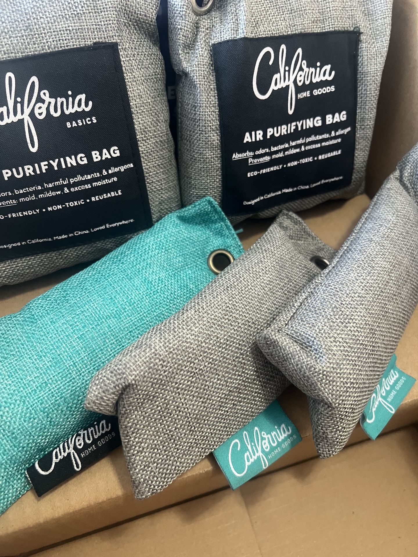 Odor Absorbing Charcoal Purifying Bags