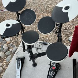 Roland TD-4KP V-Drums Portable Electronic Drum Kit