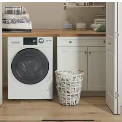 brand New In A Box Washer And Dryer Combination 