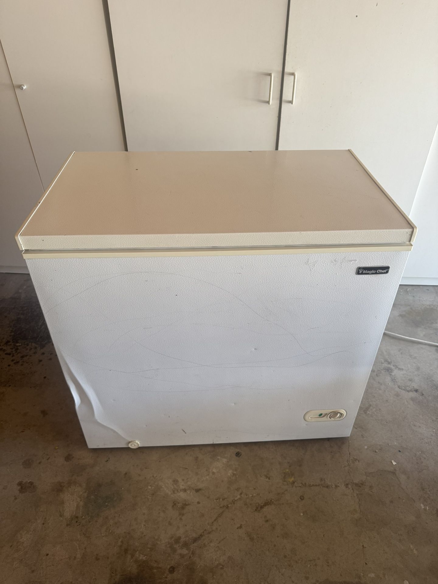 Magic Chef Freezer