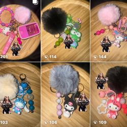 Hello Kitty Friends Keychains 