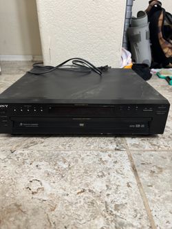Sony 5-Disc DVD/CD Changer Player