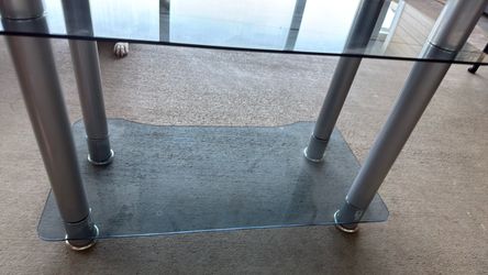Glass shelf
