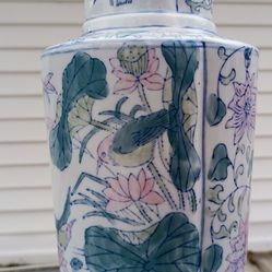  Ceramic Vase