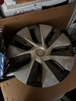 2023 Tesla hubcaps