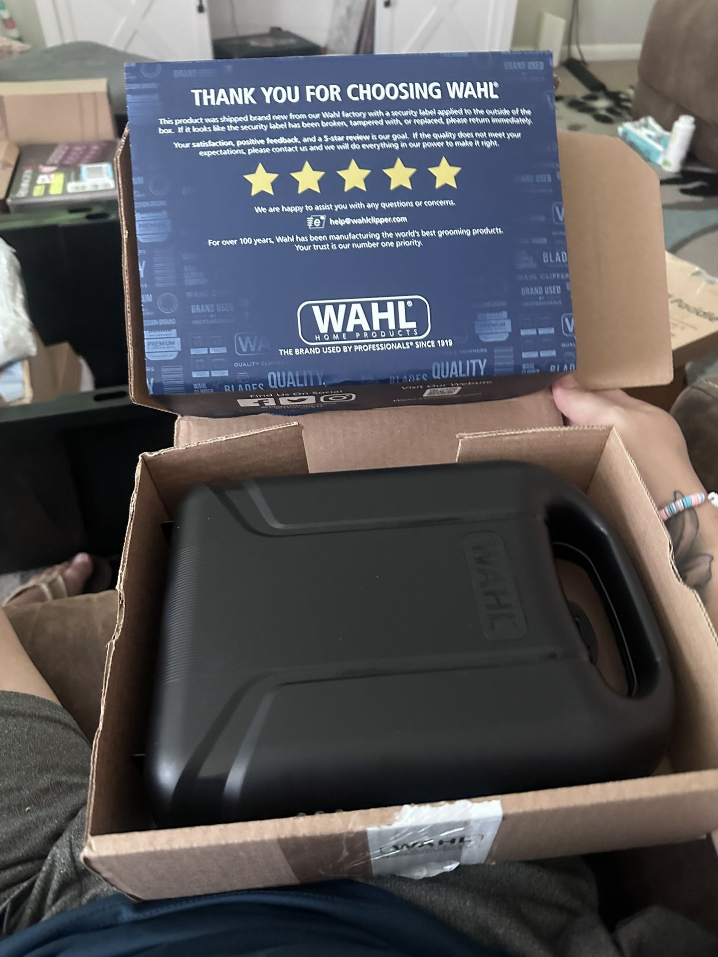 Wahl Clipper USA Color Pro Complete Haircutting Kit with Easy Color Coded Guide Combs - Corded Clipper for Hair Clipping & Grooming Men, Women, & Chil