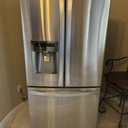 Beautiful Kenmore Elite Refrigerator 