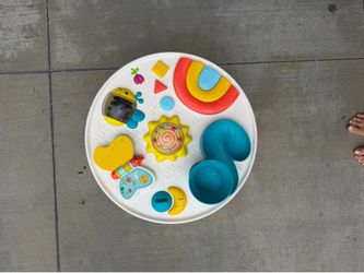 Baby activity table