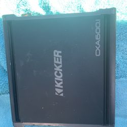 Kicker Sub Amp