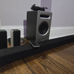 Vizio Soundbar 5.1 Dolby /Smart Cast