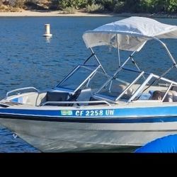 1986' Glastron Boat 