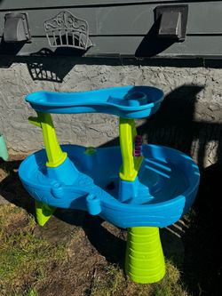 Rain Showers Splash Pond Water Table