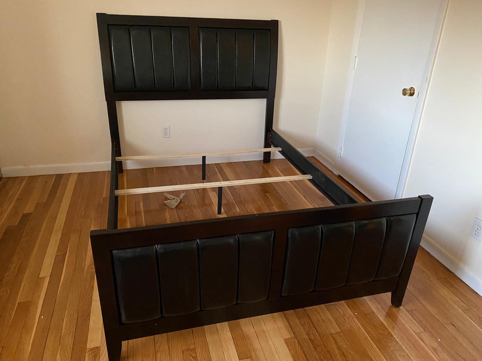 BRAND NEW IN BOX QUEEN SIZE BED FRAME > ESPRESSO COLOR