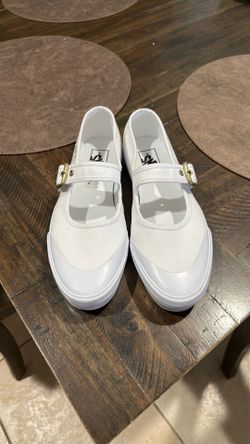 Vans Womens white Mary Janes 8.5