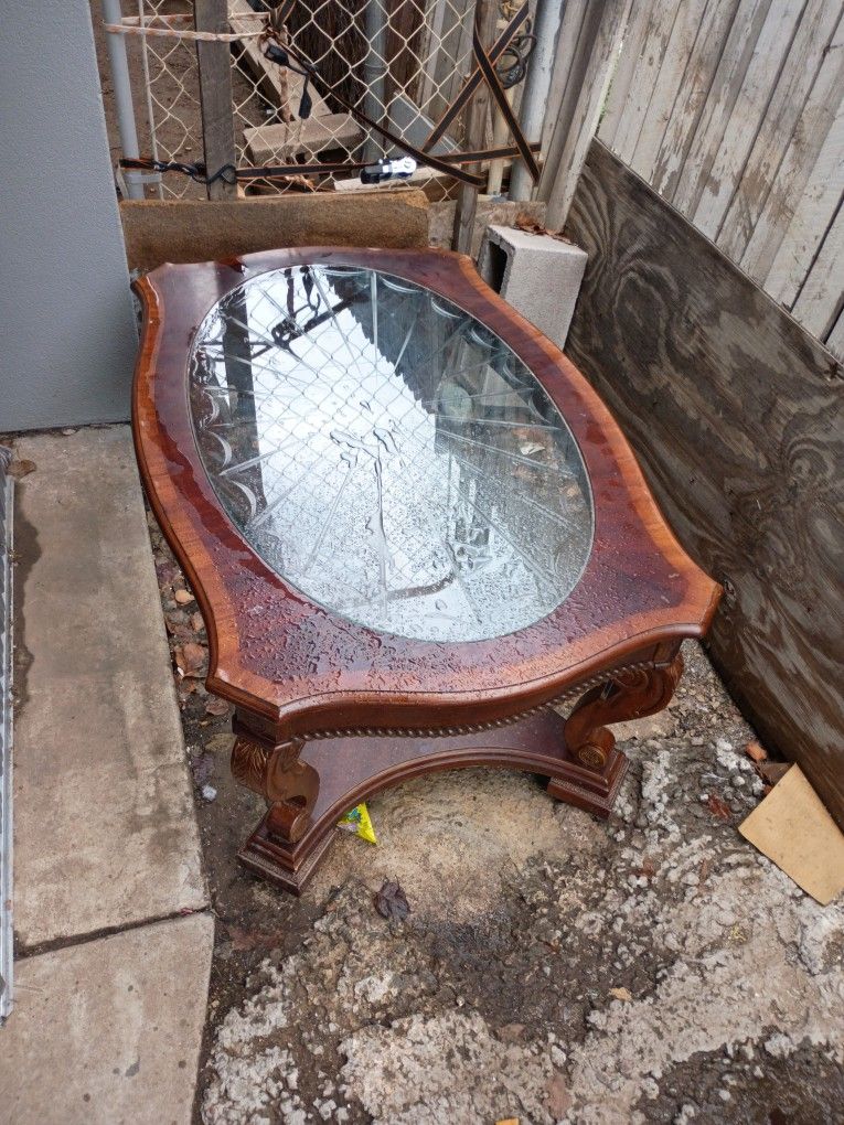Mahogany Coffee Table With Glass Top