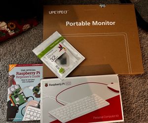 Raspberry pi keyboard sold with Monitor