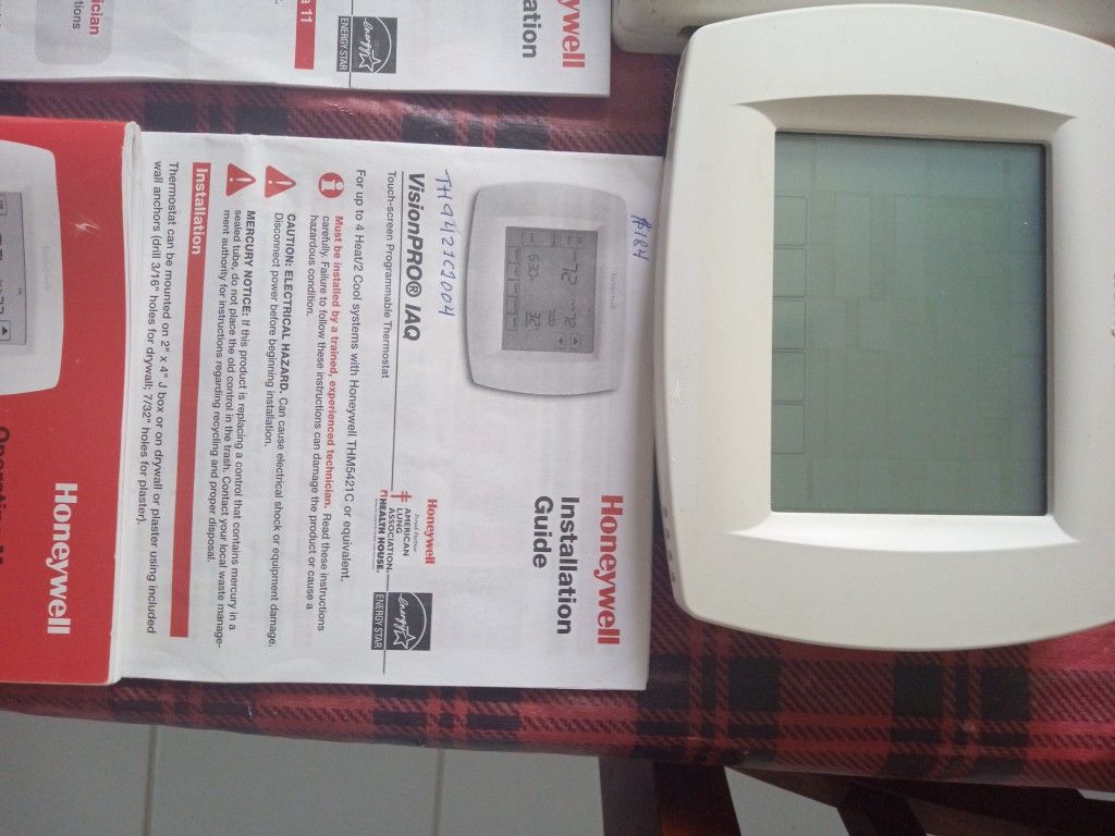 Honeywell Vision Pro IAQ Total Home Comfort System Thermostat