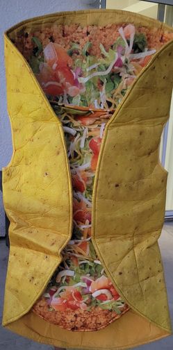 Costume