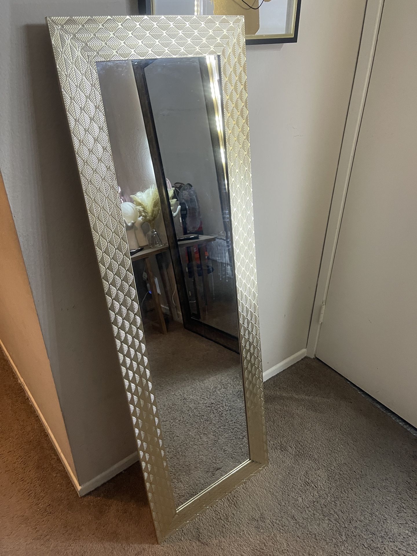 Good Mirror