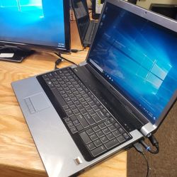 DELL STUDIO 1737 WITH 17.3 INCH SCREEN (INV. D1017NN)

