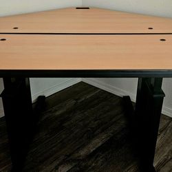 Corner Desk