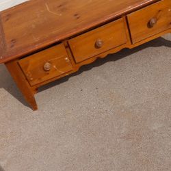 Bassett Coffee Table  With Drawers