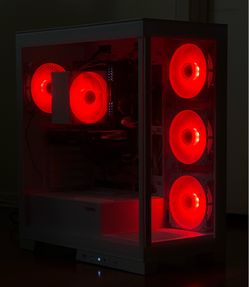 White Gaming PC