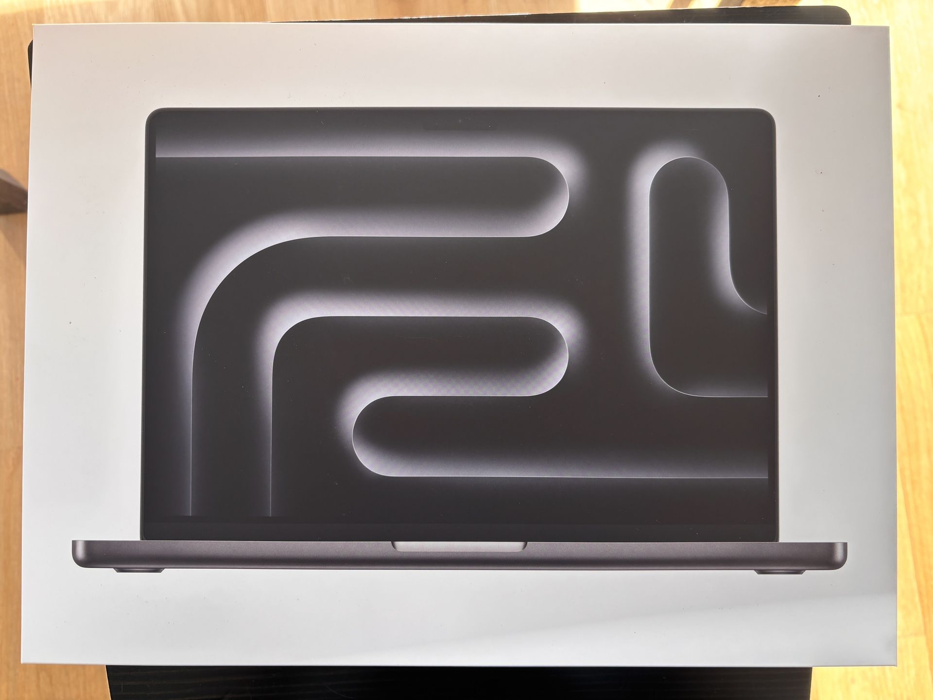 MACBOOK M4 PRO 14-INCH