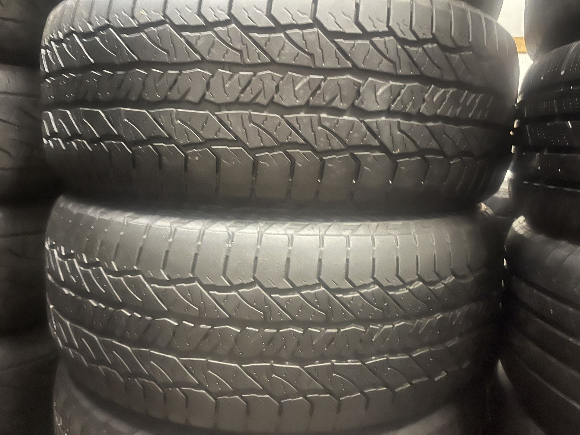 275 55 20 HANKOOK MATCHING PAIR $100 for the 2 tires