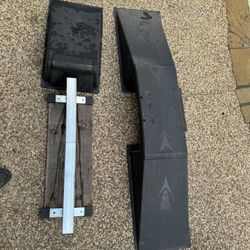 Skateboard Ramp And Grind Rail