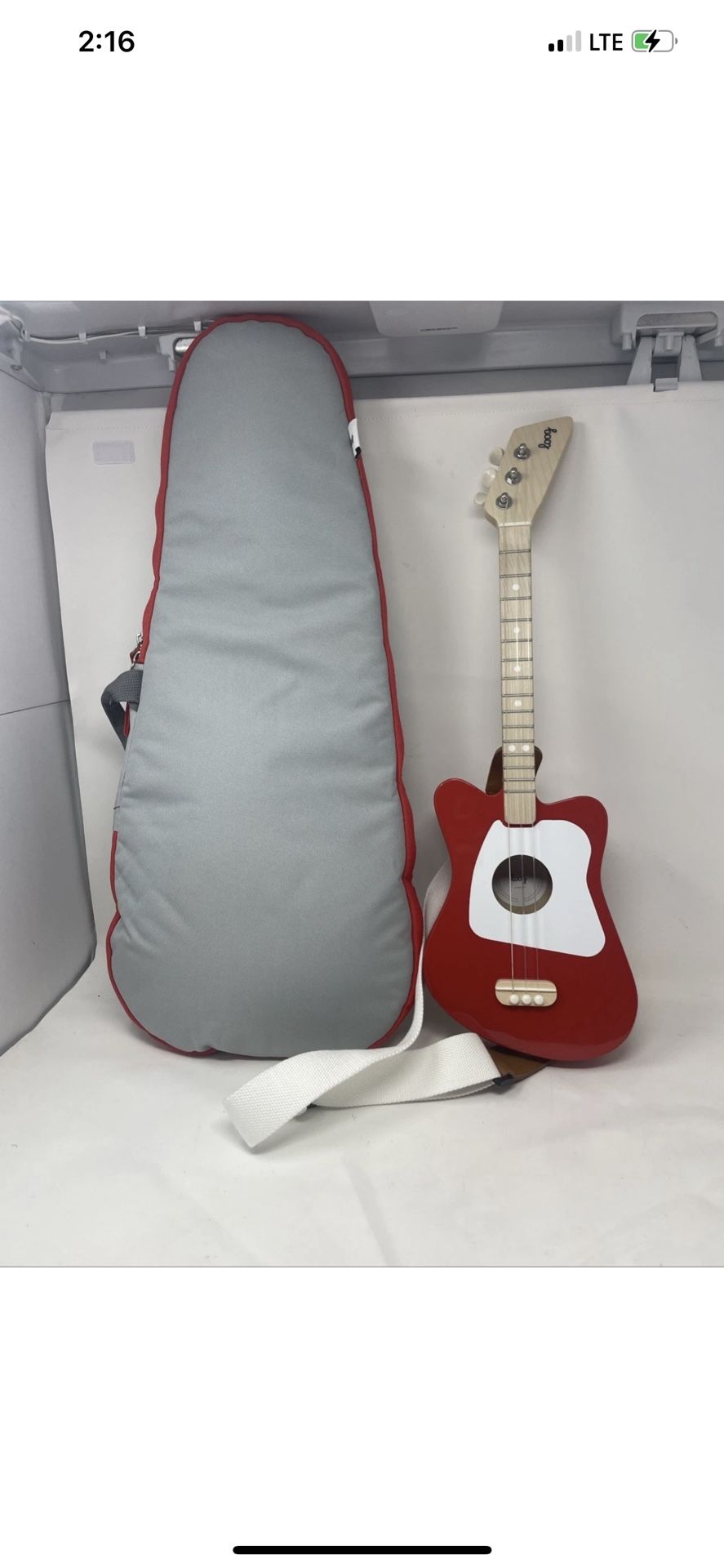 Loog Mini Acoustic Kids Guitar for Children and Beginners, Red W/ Case Bag