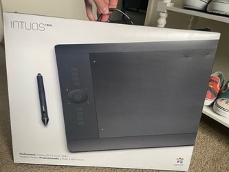 Wacom digital drawing tablets