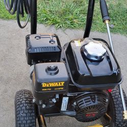 3600 Dewalt Power Washer Gas Motor Honda 
