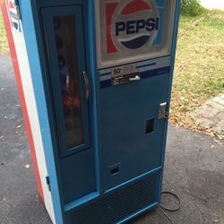 Antique Pepsi Vending Machine! Rare Model!