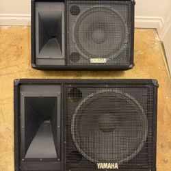 Yamaha Subwoofer SM15IV Powered 500 Watts 