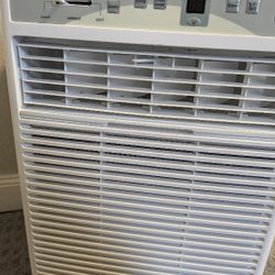 Frigidaire Air Conditioner 