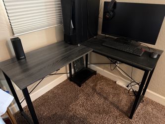 L-shaped Computer Desk