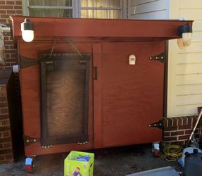 Mobile Homemade DOG house with Inside heating + Outside&Inside lighting. 