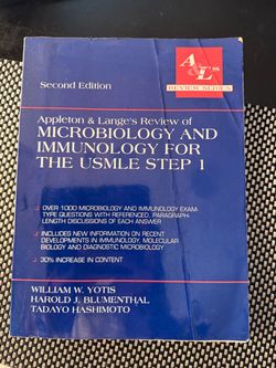APPLETON AND LANGE'S REVIEW OF MICROBIOLOGY AND IMMUNOLOGY By William W. Yotis