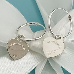 Earrings heart shaped