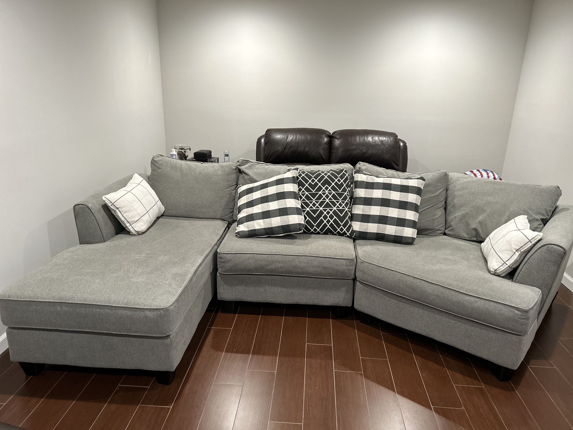 Raymour & Flanigan “Dane” Sectional Couch