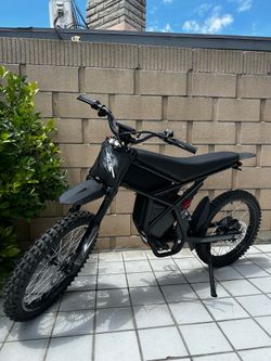 Brand new GT73 Electric Dirt Bike top speed 37Mph ,85 miles range