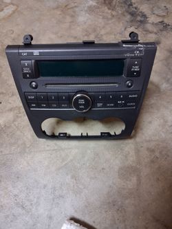 Nissan OEM Car Radio CD Player Head Unit