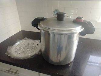 22 Qt. T-fal Canner and Pressure cooker
