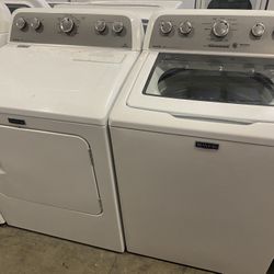 MAYTAG COMMERCIAL QUALITY WASHER DRYER SET W/WARRANTY
