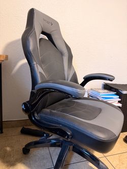 Emerge vortex gaming chair