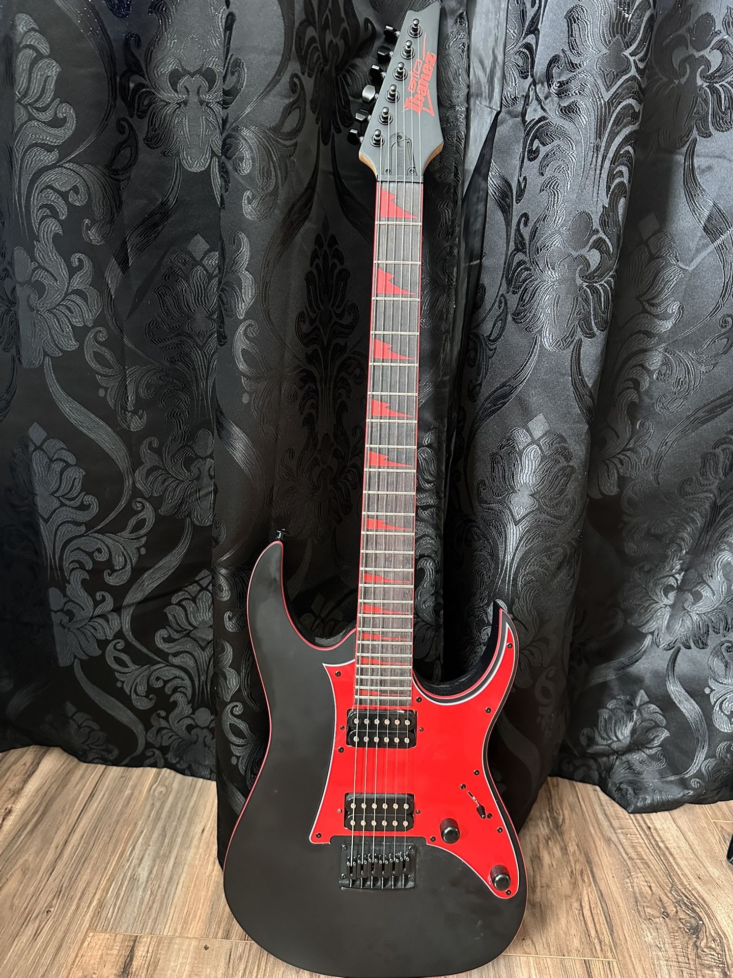 Electric Guitar