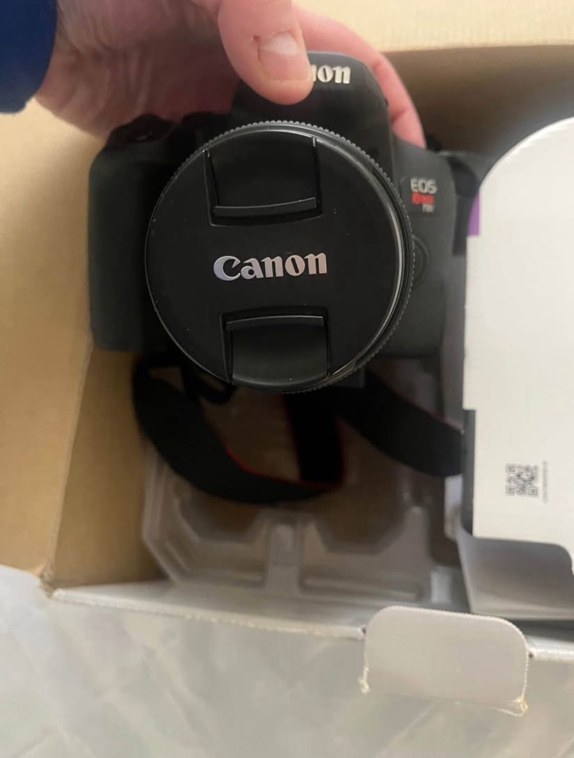 Canon EOS Rebel T8i