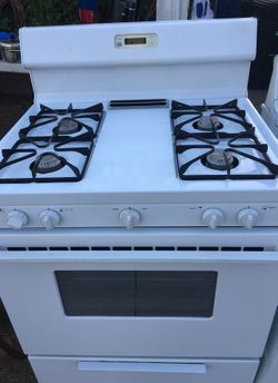 Gas stove range. 1