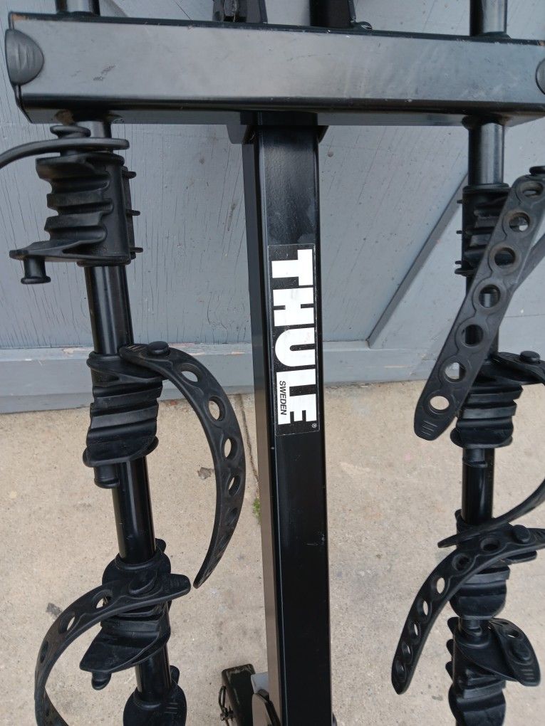 THULE. 2" Hitch Bike Rack For 5 Bikes